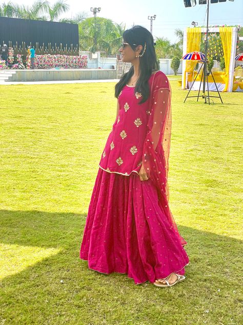 #hotpink #ranipink #sharara #haldioutfit Pink Sharara Outfit, Hot Pink Sharara, Pink Sharara Suit, Sharara Outfits, Pink Sharara, Ethnic Wears, Haldi Outfit, Desi Outfits, Traditional Indian Dress