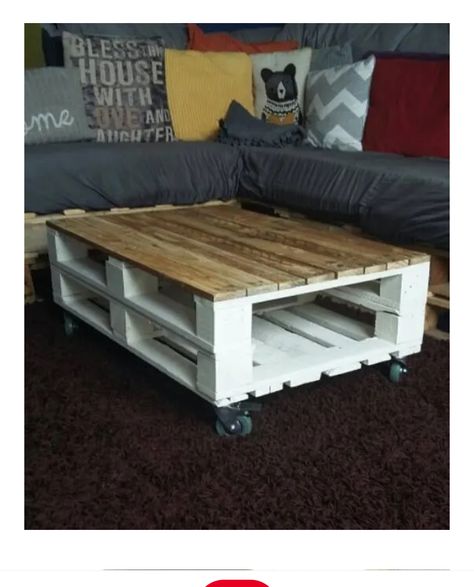 Palette Table, Antiquing Furniture Diy, Industrial Style Coffee Table, Pallet Wood Coffee Table, Table Palette, Pallet Beds, Easy Diy Room Decor, Pallet Projects Furniture, Upcycle Ideas