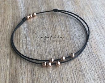 Cord Bracelet Diy, Waterproof Bracelet, Turquoise Anklet, Bridal Anklet, Jewels Diy, Leather Necklaces, Wedding Anklets, Wax Cord Bracelet, Bead Anklet