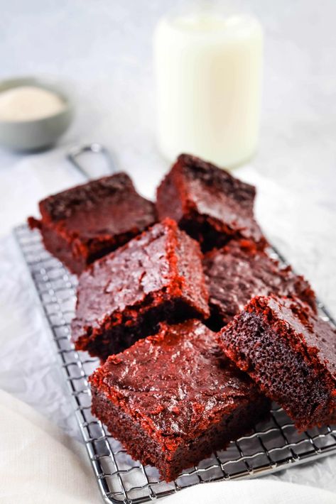 Best Ever Brownies, Healthier Sweets, Mochi Recipe, Avocado Brownies, Perfect Brownies, Drink Healthy, Best Brownie Recipe, Healthier Desserts, Healthier Options