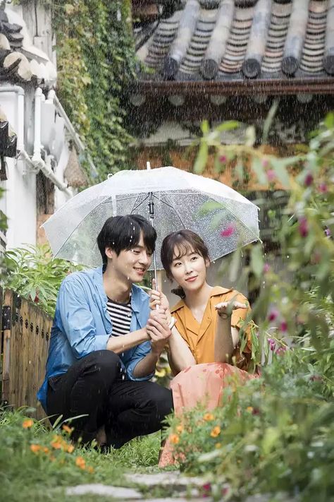 Temperature Of Love, Prenup Photos, Best Romantic Comedies, Romantic Series, Kdrama Wallpaper, Korean Wedding Photography, K Dramas, Couple Poses Reference, Drama Actors