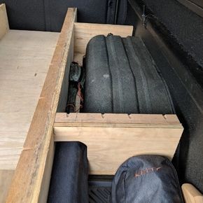 Truck Bed Platform, Truck Bed Build Out, Truck Camper Build Diy, Diy Truck Bed Cover, Truck Bed Storage Diy, Pickup Truck Bed Ideas, Truck Bed Camping Diy, Diy Truck Bed Camper, Truck Bed Sleeping Platform