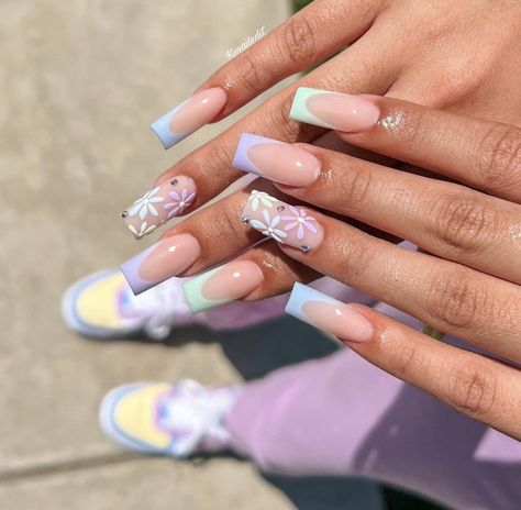 June Nail Designs, Long Ballerina Nails, Nail Designs For 2023, The Best Nail Designs, Mauve Nails, Pastel Nails Designs, French Tip Nail Designs, Spring Acrylic Nails, French Tip Acrylic Nails