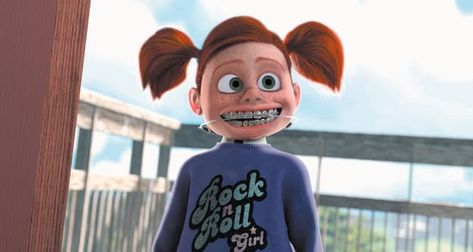 *DARLA SHERMAN ~ Finding Nemo, 2003 Darla Finding Nemo, Different Halloween Costumes, Finding Nemo Characters, Disney Sidekicks, Disney Characters Costumes, Braces Girls, Rock And Roll Girl, Brace Face, Braces Colors