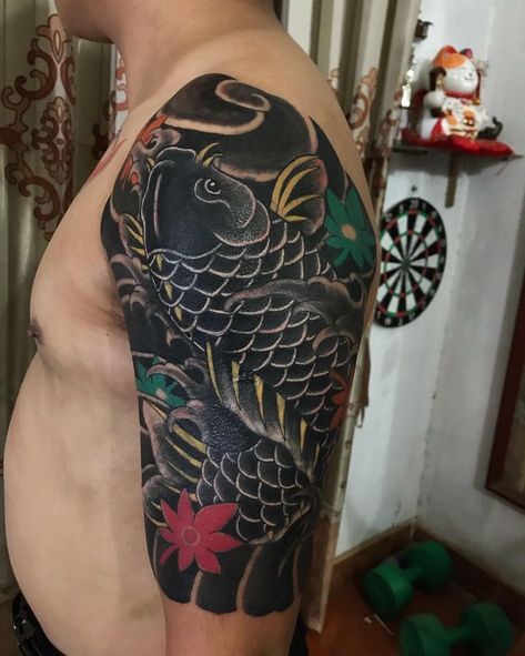 ငါးကြင်း Tattoo Black, Fish Cover Up Tattoo, Koi Fish Cover Up Tattoo, Owl Thigh Tattoos, Tattoo Sleeve Cover Up, Arm Cover Up Tattoos, Praying Hands Tattoo Design, Koi Tattoos, Cover Up Tattoos For Men