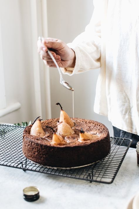 Sticky date olive oil cake with chai spiced poached pears — Arthur Street Kitchen Sticky Date, Date Cake, Pear Cake, Oil Cake, Naked Cakes, Poached Pears, Olive Oil Cake, Chai Spice, Vegan Cake