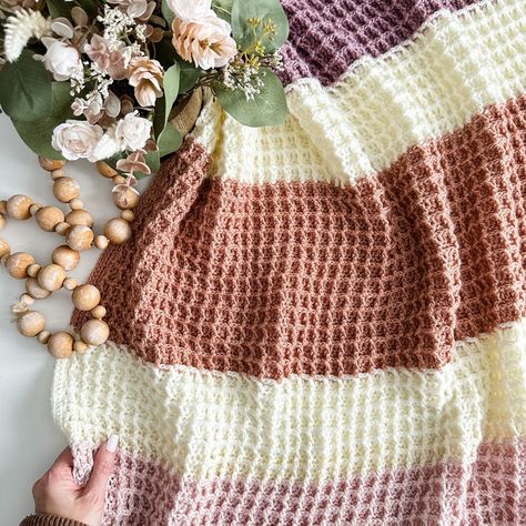 CROCHET PATTERN/ Waffle Stitch Colour Block Blanket (Download Now) - Etsy Block Blanket Crochet, Crochet Waffle, Crochet Waffle Stitch, Modern Crochet Patterns, Off The Hook, Waffle Stitch, Crochet Ear Warmer, Crochet Mittens, Double Crochet Stitch