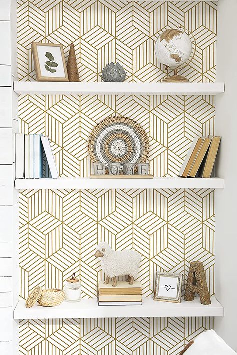 The gold geometric wallpaper is easy to peel and stick on any clean and smooth surface. The grid lines on the back are very helpful to measure and cut accurately for your desired size, while the striped hexagon pattern is easy to match up, making it user friendly no matter whether you are experienced or a beginner in peel and stick wallpaper. Bookshelf With Wallpaper, Wallpaper White And Gold, Peel And Stick Wallpaper White, Wallpaper Bookcase, Vinyl Contact Paper, Gold Geometric Wallpaper, Bar Nook, Office Wallpaper, Wallpaper White