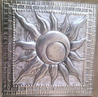 MercArt: The Metal Embosser: May 2011 Metal Embossing Art Video Tutorials, Metal Embossing Patterns, Metal Embossing Art, Pewter Art, Aluminum Foil Art, Aluminum Can Crafts, Metal Embossing, Aluminum Cans, Metal Working Projects