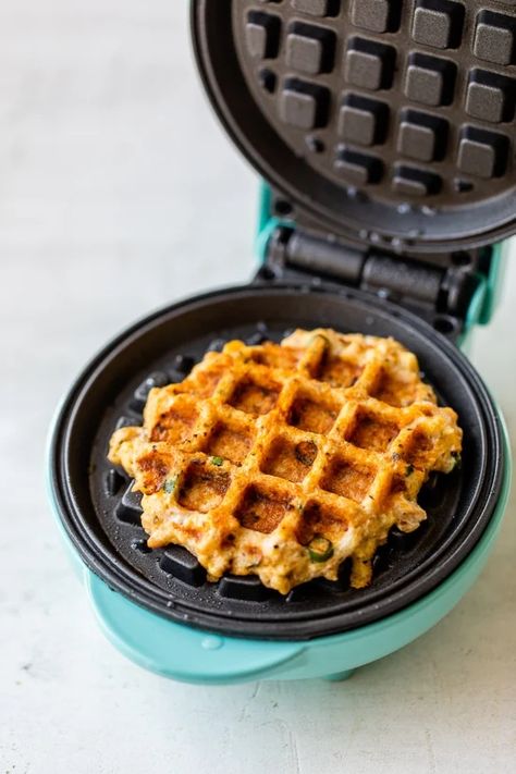 These easy waffled Salmon Cakes, made with pantry and refrigerator staples are cooked in a waffle maker – only 10 minutes from start to finish! #healthyrecipe #salmon #salmonrecipes #healthysalmonrecipes #dinnerrecipes #lunchrecipes #healthyrecipes #weightwatcherrecipes #lowcalorierecipes #glutenfreerecipes #waffleironrecipes #wafflemakerrecipes Healthy Salmon Cakes, Easy Salmon Cakes, Belgian Waffle Recipe, Salmon Cakes Recipe, Waffle Iron Recipes, Salmon Croquettes, Potato Waffles, How To Make Waffles, Waffle Maker Recipes