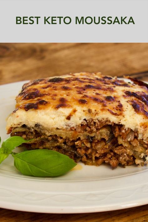 Moussaka Recipe Greek, Moussaka Recipe Easy, Greek Moussaka, Lower Carb Meals, Moussaka Recipe, Gluten Free Dishes, Keto Recipes Dinner, Persian Food, Lamb Recipes