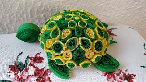 Quilling Turtle, Quilling Candle Holder, Quilling Videos, Quilling Animals, Turtle Crafts, Turtle Drawing, Quilling Work, Quilling 3d, Paper Quilling Patterns