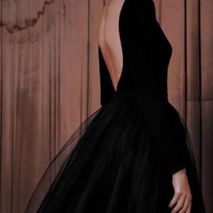 Nesta Archeron Aesthetic, Gown Aesthetic, Nesta Archeron, Library Aesthetic, Fantasy Princess, Aesthetic Dress, Fairytale Dress, Black Gown, Black Series