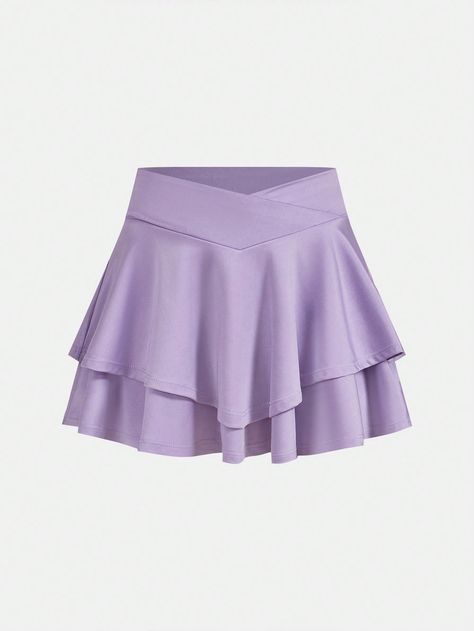 Mini pleated skirt outfit