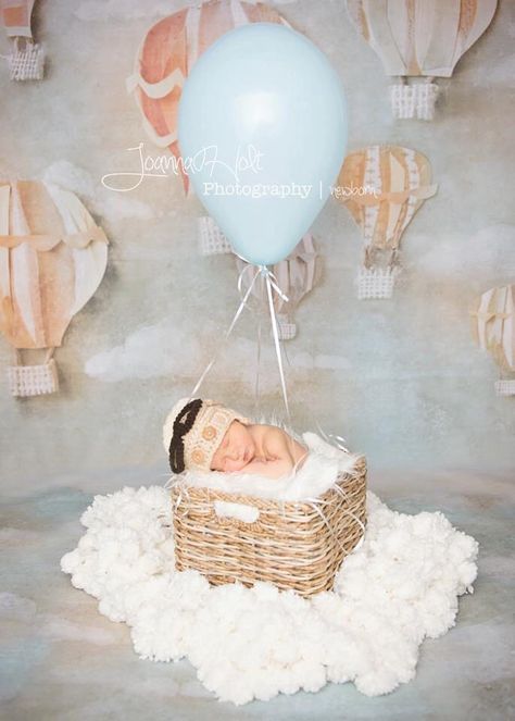 Hot Air Balloon Newborn Photography, Newborn Photo Shoot Theme, Newborn Creative Photography, Whimsical Newborn Photography, New Born Baby Boy Photo Theme, Newborn Photography Theme, Newborn Theme, Baby Shoot Ideas, Creative Newborn Photography