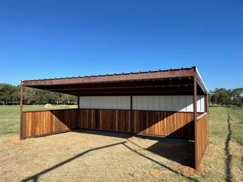 Sheep Paddock Ideas, Outdoor Horse Stall Ideas, Horse Pasture Shelter, Run In Shelter For Horses, Horse Loafing Shed, Loafing Sheds For Horses, Horse Shelter With Hay Storage, Pasture Shelter, Horse Farm Layout