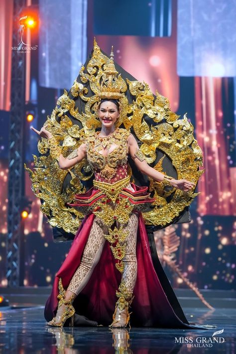 #MissGrandThailandNational #Thailand #Thai #ThailandNationalCostumes #Thaibeauty #Siam Miss Universe Malaysia, Thailand Costume, Thailand National Costume, Miss Grand Thailand, Bunny Fashion, Fits Inspiration, Thailand Fashion, Thailand Adventure, Thai Fashion