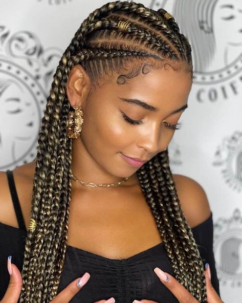 7 Cornrows Braids Black Women, Feed In Braids Cornrows Styles, Medium Fulani Braids With Design, Women’s Braids, Simple Braiding Styles, Unique Box Braids, Large Fulani Braids, Cornrow Braids Ideas, Big Fulani Braids