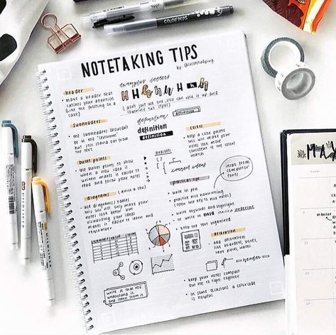 25 Examples of Aesthetic Note Layouts To Steal Right Now - Inspirationfeed Note Taking Tips, College Notes, Bullet Journal Notes, School Organization Notes, Study Organization, Pretty Notes, Notes Inspiration, School Study Tips, Life Hacks For School