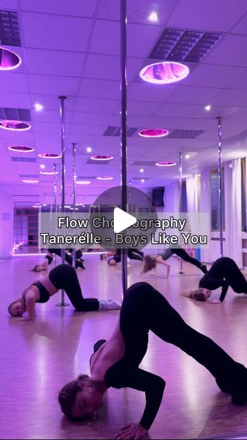 Low Flow Pole Combo, Couple Pole Dance, Pole Dance Room, Pole Dancer Aesthetic, Pole Dance Aesthetic, Head Rotation, Pole Fitness Inspiration, Floor Work, Pole Dancing Clothes