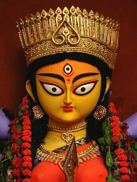 Durga ~ Reawaken the Remembrance Ma Durga Images For Dp, Durga Sculpture, Everyday Painting, Durga Face, Shakthi Devi, Camera Tattoo Design, Garba Night, Maa Durga Photo, Durga Ma