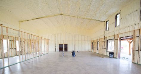 Barndominiums Are Big In Texas | SprayFoam News - SprayFoam.com Metal Roof Insulation, Metal Building Insulation, Barndominium Cost, Roll Roofing, Building Insulation, Blown In Insulation, Roof Insulation, Metal Barn, Barn House Plans