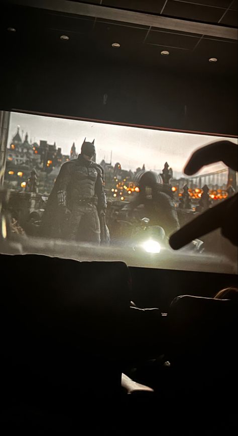 Amc Movie Theater, Theater Aesthetic, Movie Theater Aesthetic, Theatre Pictures, The New Batman, Theatre Scene, Movie Pic, Batman Movie, Aesthetic Movies