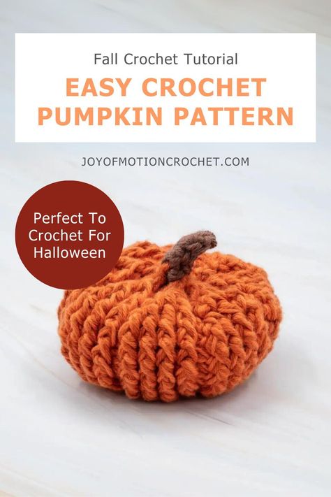 The crochet pumpkin pattern is a great fall crochet idea. Make these cute crochet pumpkins and decorate your home. Using crochet post stitches, this pumpkin crochet pattern create the pumpkin ribs seamlessly. Finally add the stem for a finishing touch. Diy Granny Square, Pumpkin Crochet Pattern, Pumpkin Patterns Free, Crochet Fall Decor, Pumpkin Crochet, Crochet Pumpkins, Crochet Holiday, Easy Homemade Gifts, Foundation Single Crochet