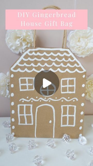 Paper Sack Gingerbread House, Gingerbread House Bag Craft, Diy Paper Gingerbread House, Christmas Paper Bags Ideas, Paper Bag House, Paper Bag Gingerbread House, Crafternoon Ideas, Diy Gingerbread House, Gingerbread Man Gift