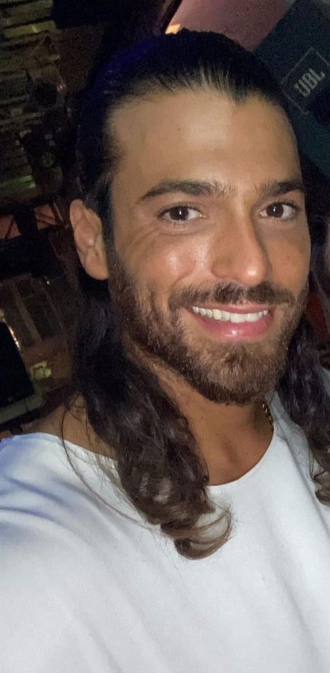 Can Yaman Selfie 2024, Can Yaman Selfie, Teddy Bears Valentines, Today Pictures, Can Yaman, Turkish Actors, New Pictures, Teddy Bears, Love Of My Life