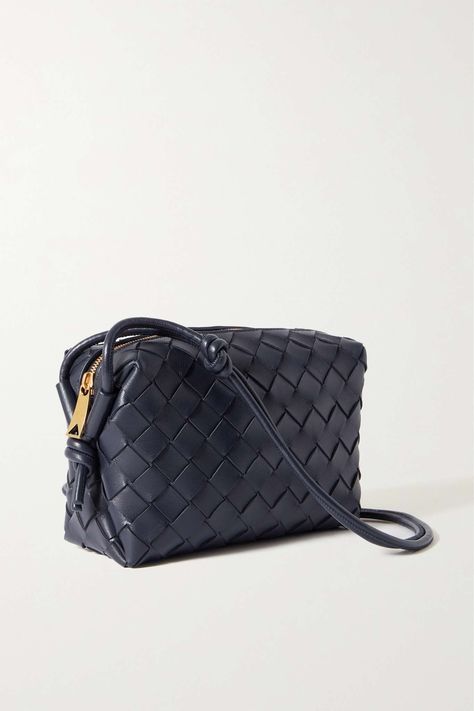 For Loop, 23 Fashion, Knot Bag, Fall 23, Bag Obsession, Bottega Veneta Bags, Aesthetic Shoes, Chic Bags, Pretty Bags