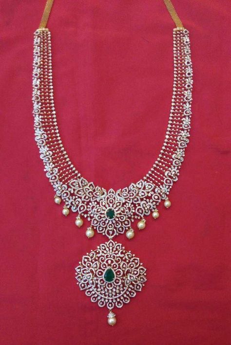 White Stone Haram Indian Gold, Diamond Haram Design, Diamond Haram Indian, Diamond Long Haram, Diamond Haram, Diamond Necklace Gold, White Diamond Jewelry, Necklace Gold Jewelry, Stone Jewellery Designs