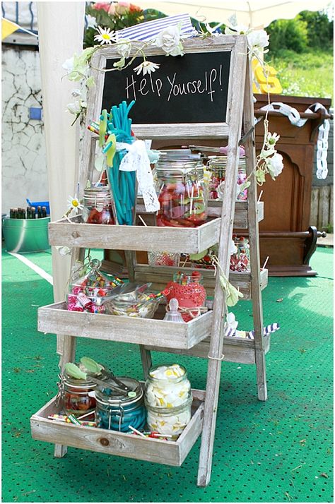 A homemade, rustic wedding in France! - Want That Wedding ~ A UK Wedding Inspiration & Wedding Ideas Blog Free Party Invitations, Sweet Table Wedding, Party Website, Party Planning Checklist, Bar A Bonbon, Sweet Carts, Drink Party, Homemade Wedding, Candy Cart