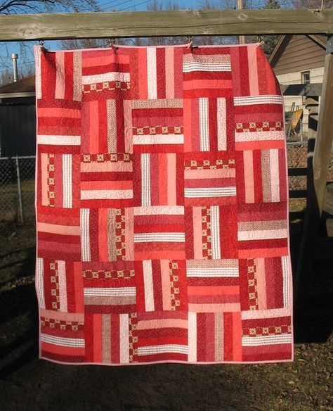 Strippy Quilts, Geometric Quilts, Rail Fence Quilt, Sew Quilt, Two Color Quilts, Red And White Quilts, Jelly Roll Quilt Patterns, Classic Quilts, Rail Fence