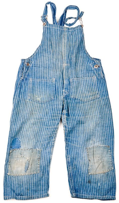 Vintage Denim Overalls, Worker Overalls, N Photo, Farm Fashion, Eclectic Grandpa, Overalls Men, Denim And Diamonds, Vintage Details, Childrens Quilts