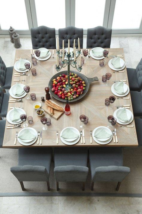 this is holiday setting and is so much more dramatic than the traditional 12 top rectangular tables Square Dining Room Table, Rustic Thanksgiving Table, Table For 12, Round Dining Room Table, Rustic Thanksgiving, Round Dining Room, Thanksgiving Table Settings, Square Dining Tables, Small Kitchens