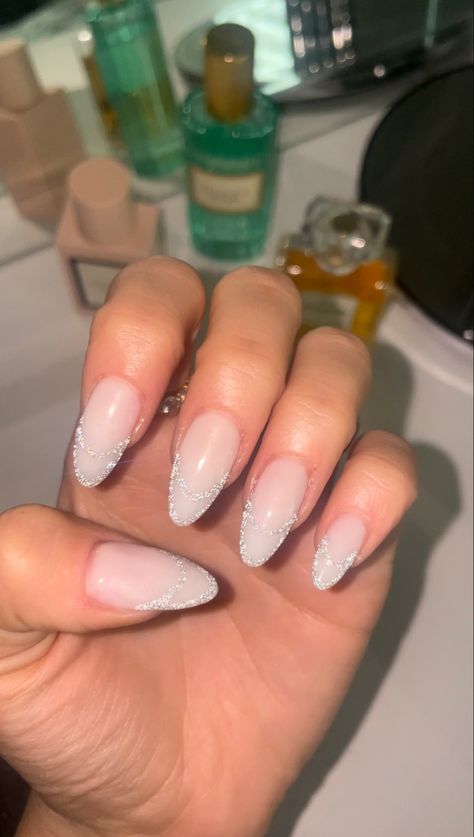 Hailey Bieber Nails, Bieber Nails, Nails Inspo, Hailey Bieber, Trendy Nails, Almond Nails, Glow Up?, Nail Ideas, Nail Inspo