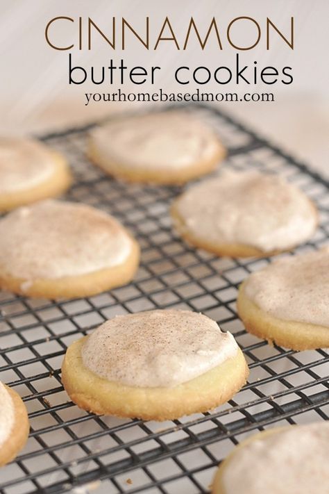 Cinnamon Butter cookies are melt in your mouth delicious. Made with cornstarch they literally melt in your mouth. Topped with a sweet cinnamon frosting makes them pretty much perfect. Cinnamon Butter, Yummy Sweets, How Sweet Eats, Eat Dessert, Cookie Desserts, Pavlova, Sweets Treats, Yummy Cookies, Christmas Baking