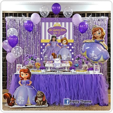 Princess Sofia Birthday Party Ideas, Sofia Birthday Cake, Princess Sofia Birthday, 21st Birthday Themes, Princess Sofia Party, Sofia The First Birthday Party, Sofia Party, Princess Birthday Party Decorations, Simple Birthday Decorations