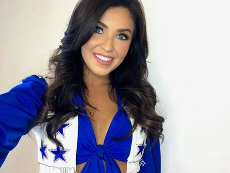 Dallas Cowboy Cheerleader Hair, Dallas Cowboys Makeup, Game Day Makeup, Dallas Cowboys Game Day, Cowboys Game Day, Dallas Cowboys Game, Cowboys Cheerleaders, Cheerleading Hairstyles, Makeup Inspired