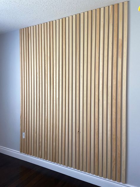 Designing Dreams Creative Bed Back Wall Decor Tips Texture Accent Wall Bedroom, Natural Wood Slat Wall, Accent Wall Without Painting, Boho Wood Slat Wall, Natural Wood Accent Wall Living Room, Mid Century Modern Accent Wall Bedroom, A Cent Wall Ideas, Accent Wall With Slats, Scandinavian Mid Century Modern Bedroom