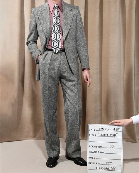 Mens Wool Trousers, Kurt Cobain Style, Overall Men, Exaggerated Collar, Modern Suits, Donegal Tweed, Masculine Fashion, Deco Pattern, Vintage Mens Fashion