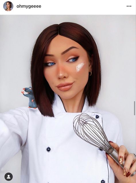 Collete #ratatouille #cosplay Colette Makeup, Ratatouille Cosplay, Short Brown Hair Halloween Costumes, Short Black Hair Costume Ideas, Colette Ratatouille, Falscara Lashes, Ratatouille Costume, Black Hair Halloween Costumes, Goth Makeup Looks