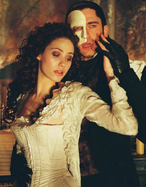 Christine Daaé & The Phantom (Erik) Christine Daae, Music Of The Night, A Night At The Opera, The Phantom Of The Opera, The Rocky Horror Picture Show, Emmy Rossum, I Love Cinema, Gerard Butler, Broadway Musicals