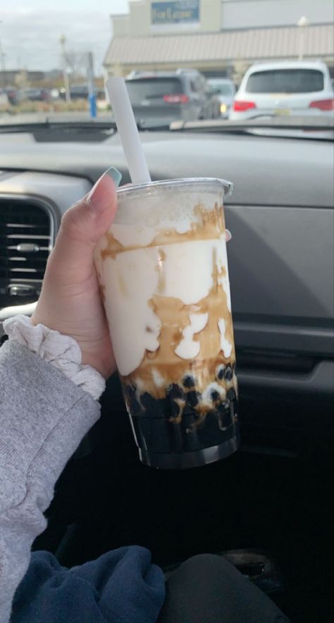 Boba Orders To Try, Tiger Milk Tea, Boba Smoothie, Milk Tea Boba, Bubble Tea Flavors, Boba Milk Tea, Bubble Tea Boba, Bubble Milk Tea, Tastemade Recipes