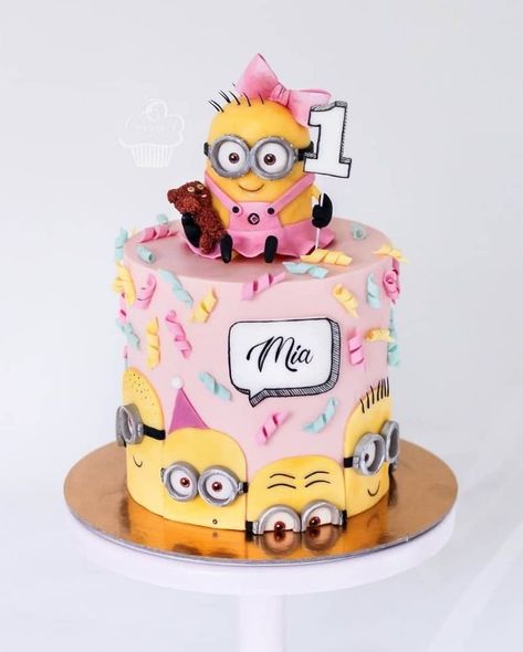 Girl Minion Cake, Minion Birthday Cake, Minion Cupcakes, Minion Birthday Party, Princess Birthday Cake, 3rd Birthday Cakes, Minion Cake, Minion Birthday, Elegant Desserts