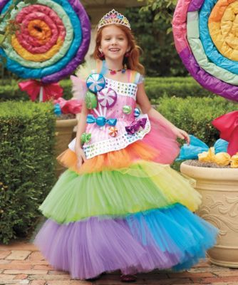 candy princess girls costume - Only at Chasing Fireflies - Imagine reigning over a kingdom filled with candy! Lollipop Costume, Candy Land Costumes, Tiara Halloween, Fairy Costume For Girl, Candy Princess, Halloween Lollipop, Candy Girls, Candy Costumes, Chasing Fireflies