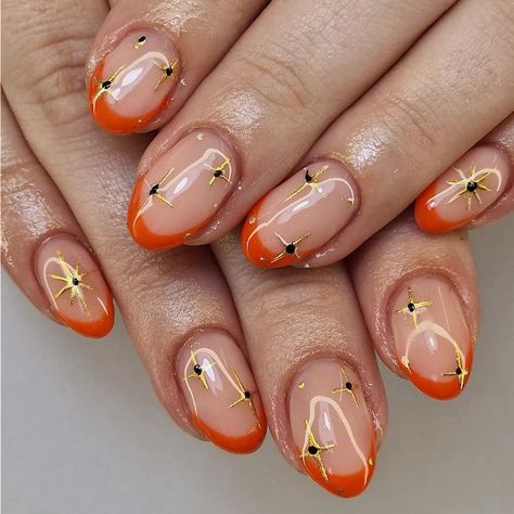 Pumpkin French 🎃 🧡✨️ • • • @the_gelbottle_inc biab 19. Marshmallow. Brandy With a touch of gold chrome accents • • • #orangenails #pumpkin… | Instagram Orange Biab Nails, Orange Chrome French Tip Nails, Goldfish Nails, Nail Designs At Home, Nail Sculpture, Holiday Nail Ideas, Simple Christmas Nails, Nails Biab, Themed Nails