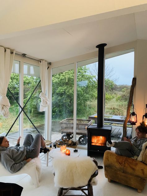 Sunroom Wood Stove, Wood Stove In Front Of Window, Sunroom With Fireplace, Sunroom Fireplace, Sunroom Inspiration, Extension Veranda, Space Heater Fireplace, Porch Extension, Modern Wood Burning Stoves