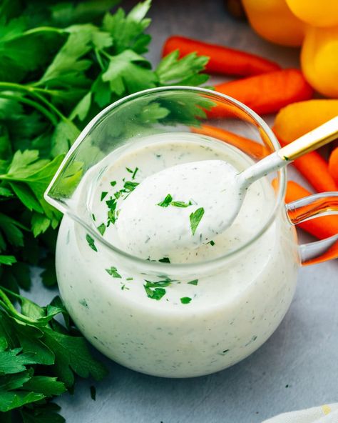 Texas Roadhouse Ranch Dressing Recipe, Texas Roadhouse Ranch, Texas Roadhouse Ranch Dressing, Healthy Ranch Dressing, Ranch Dressing Recipe Homemade, Balsamic Vinaigrette Recipe, A Couple Cooks, Ranch Dressing Recipe, Salad Dressing Recipes Homemade